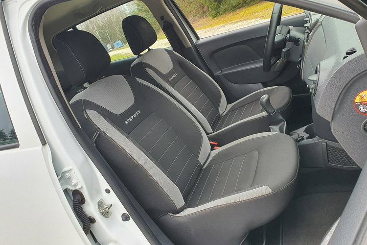 Dacia Sandero Stepway 0.9 tCe 90KM # NAVI # Klima # Tempomat # Parktronic # Super Stan zdjęcie 7