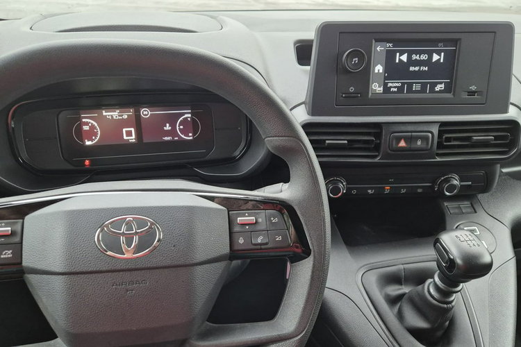 Toyota Proace City Lift Chłodnia Salon PL Przebieg: 4500 km zdjęcie 26