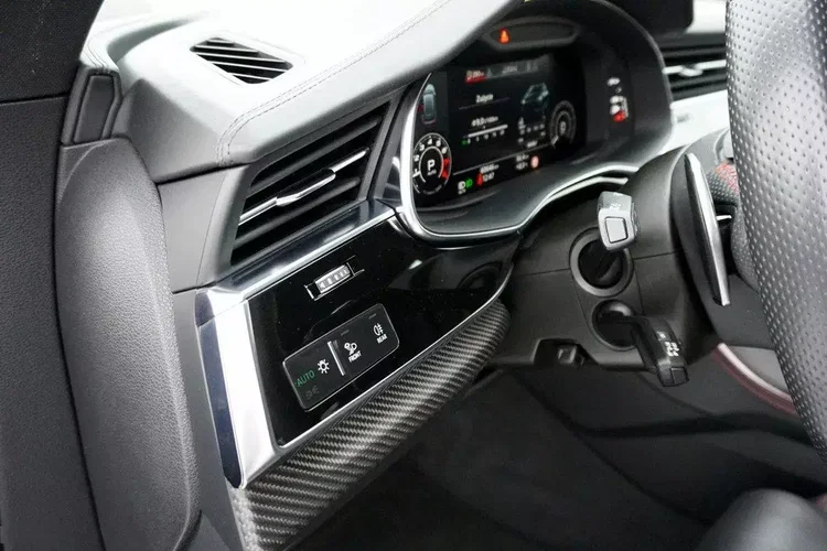 Audi rs-q8 zdjęcie 15