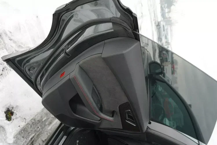 Audi rs-q8 zdjęcie 23