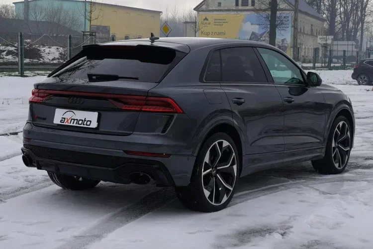 Audi rs-q8 zdjęcie 6