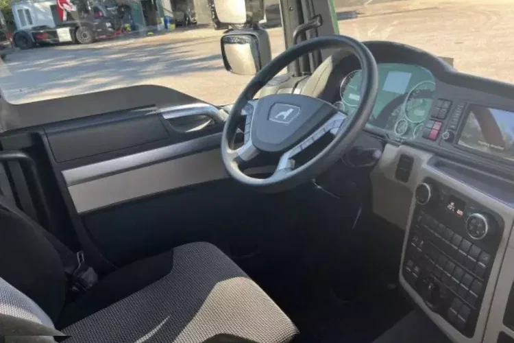 MAN TGM 15.250 zdjęcie 9