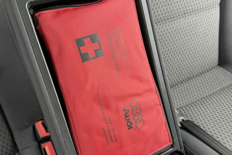 Audi A6 Zadbane - bezwypadkowe z oryginalnym przebiegiem. zdjęcie 10