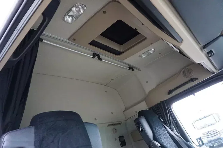 Mercedes ACTROS / 2645 / E 6 / KONTENER + WINDA / 22 PALETY / ŁAD. 13 467 KG / OŚ SKRĘTNA zdjęcie 17