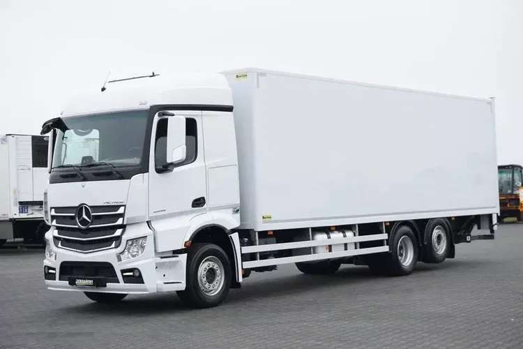 Mercedes ACTROS / 2645 / E 6 / KONTENER + WINDA / 22 PALETY / ŁAD. 13 467 KG / OŚ SKRĘTNA zdjęcie 2
