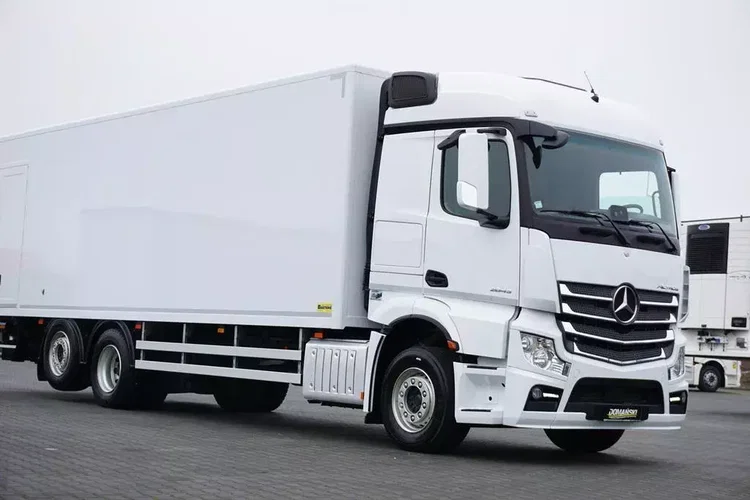 Mercedes ACTROS / 2645 / E 6 / KONTENER + WINDA / 22 PALETY / ŁAD. 13 467 KG / OŚ SKRĘTNA zdjęcie 32