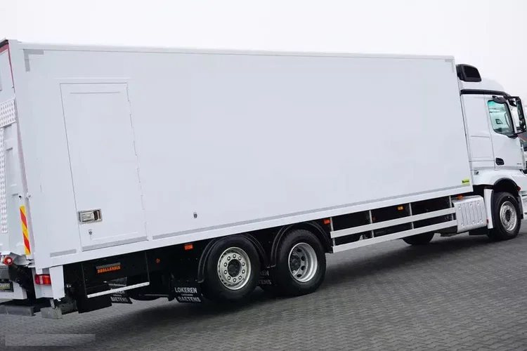 Mercedes ACTROS / 2645 / E 6 / KONTENER + WINDA / 22 PALETY / ŁAD. 13 467 KG / OŚ SKRĘTNA zdjęcie 37