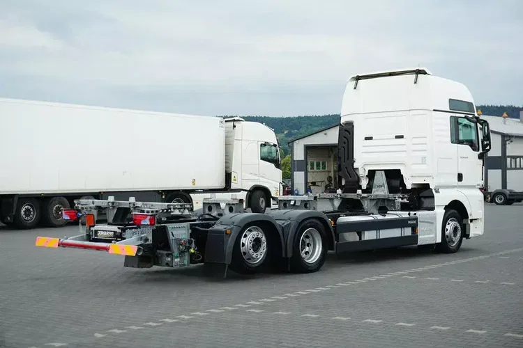 MAN TGX / 26.470 / ACC / E 6 / XXL / BDF 7.15 M , 7.45 M , 7.82 M zdjęcie 6