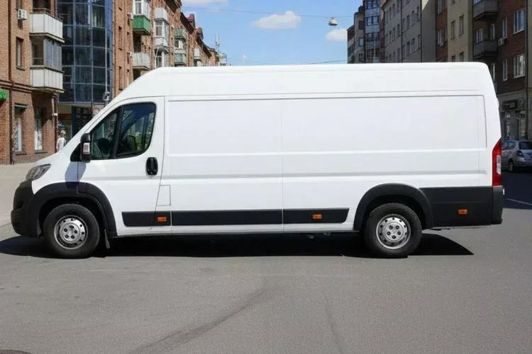 Opel Movano zdjęcie 21