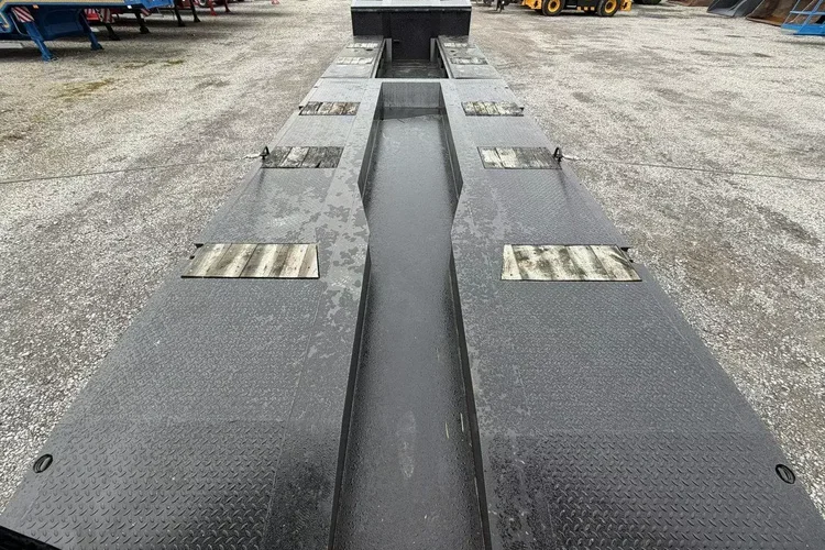 BODEX 4 osiowa NN4J Niskopodwoziówka Niskopodwozie zdjęcie 62