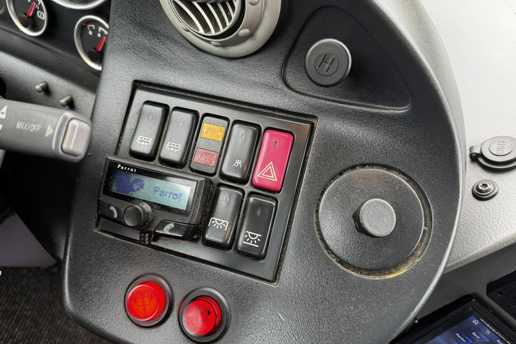 A91 CARRIER , PODMIEJSKI , SZKOLNY AUTOBUS MAN A91 CARRIER Scoler 3 , szkolny , 60 miejsc , sprowadzony zdjęcie 12