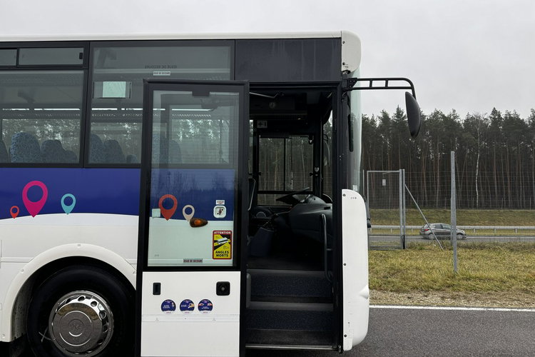 A91 CARRIER , PODMIEJSKI , SZKOLNY AUTOBUS MAN A91 CARRIER Scoler 3 , szkolny , 60 miejsc , sprowadzony zdjęcie 19