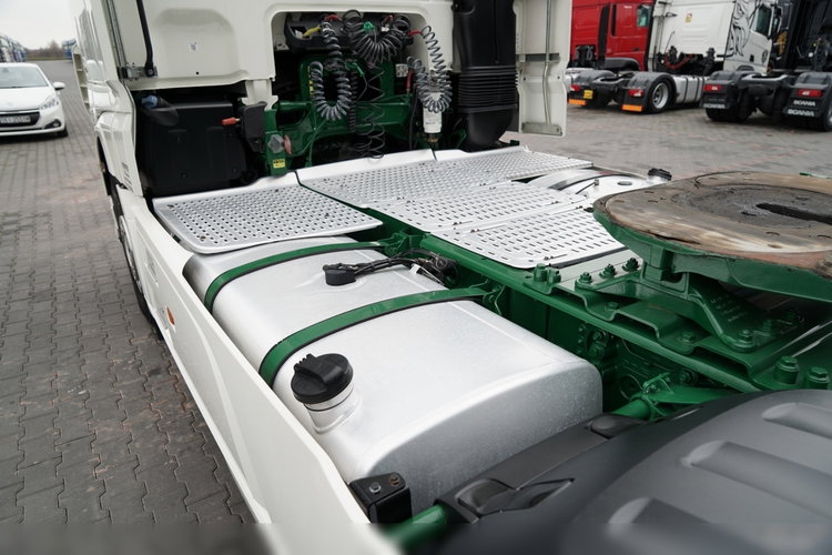 DAF XF 480 / SUPER SPACE CAB / KLIMA POSTOJOWA / zdjęcie 13