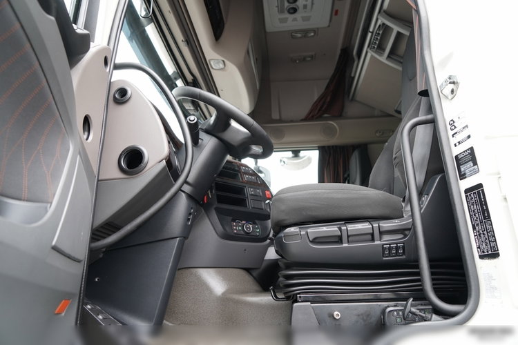 DAF XF 480 / SUPER SPACE CAB / KLIMA POSTOJOWA / zdjęcie 23