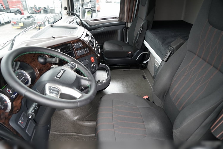 DAF XF 480 / SUPER SPACE CAB / KLIMA POSTOJOWA / zdjęcie 24