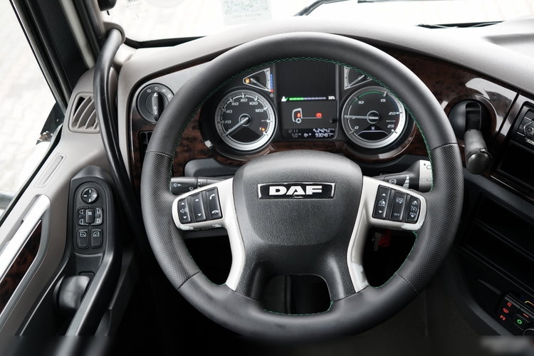 DAF XF 480 / SUPER SPACE CAB / KLIMA POSTOJOWA / zdjęcie 28