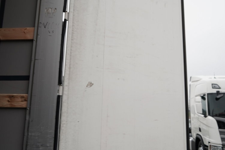 Fruehauf / FIRANKA / STANDARD / MOCNA PODŁOGA SZYNA DESKA /  zdjęcie 14