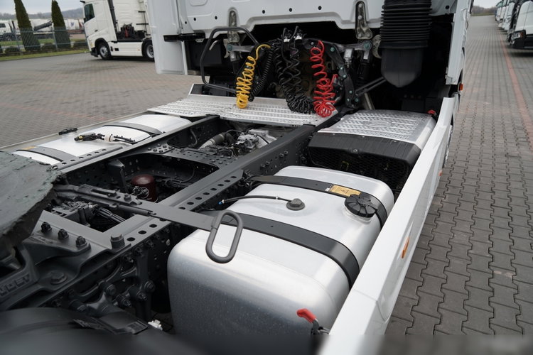 Mercedes ACTROS 1851 / RETARDER  / GIGA SPACE  / EURO 6 / zdjęcie 16