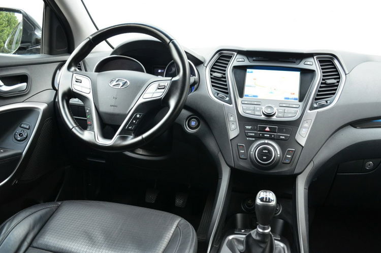 Hyundai Santa Fe Czarny Zarejestrowany 2.4GDI 192KM Serwis Skóra Bi-xenon Navi Kamera zdjęcie 29