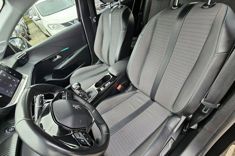 Peugeot 208 Serwis, skóra, kamera 360, grzane fotele, asystent pasa ruchu, zdjęcie 14