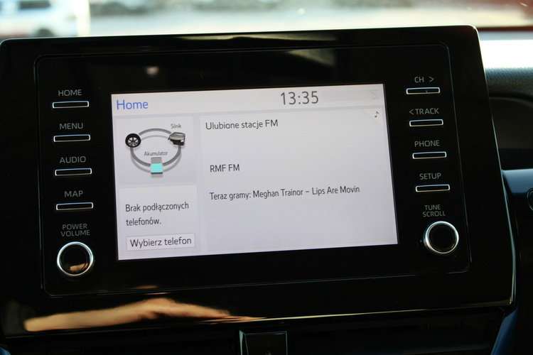 Toyota Camry 2.5 Hybrid e-CTV Comfort F-vat Kamera netto 73902 PLN Gwarancja zdjęcie 22