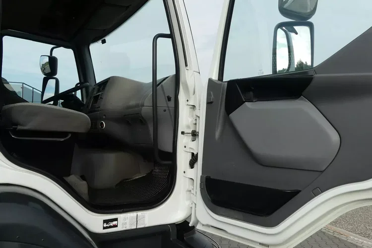 Renault MIDLUM 180 4x4 / WYWROTKA + HDS HIAB SKŁADANY W Z / zdjęcie 24