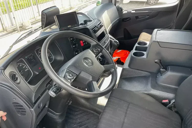 Mercedes ATEGO 816 , ładowność 3.1 tony zdjęcie 11