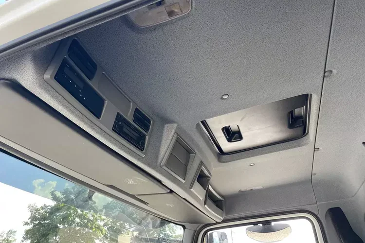 Mercedes ATEGO 816 , ładowność 3.1 tony zdjęcie 12