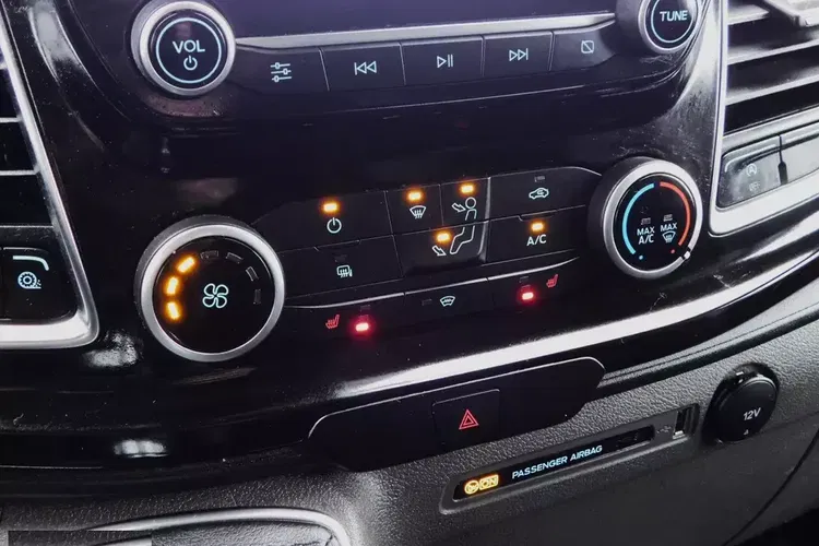 Ford Transit Custom zdjęcie 11