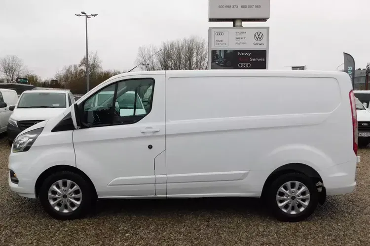 Ford Transit Custom zdjęcie 19