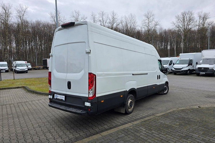 IVECO DAILY 35S 18 zdjęcie 4