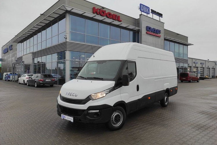 IVECO DAILY 35S15 zdjęcie 1