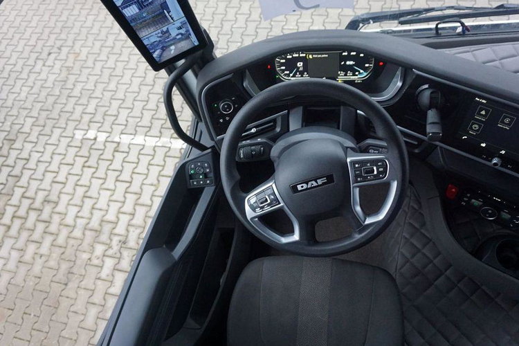 DAF XF 480 FT zdjęcie 6