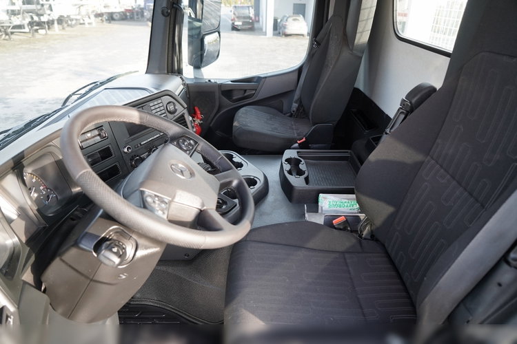 Mercedes / AROCS 2640 / 6x4 / SKRZYNIOWY - 6, 5 M / HDS HIAB 144 / wysów: 12, 5 M / EURO 6 / STEROWANIE RADIOWE / ROTATOR / zdjęcie 33