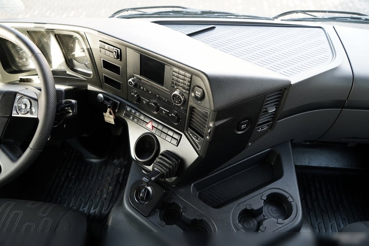 Mercedes / AROCS 2640 / 6x4 / SKRZYNIOWY - 6, 5 M / HDS HIAB 144 / wysów: 12, 5 M / EURO 6 / STEROWANIE RADIOWE / ROTATOR / zdjęcie 38