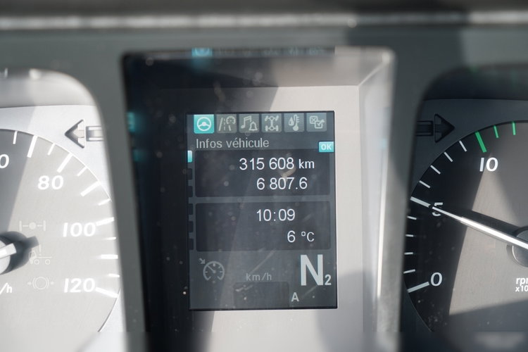 Mercedes / AROCS 2640 / 6x4 / SKRZYNIOWY - 6, 5 M / HDS HIAB 144 / wysów: 12, 5 M / EURO 6 / STEROWANIE RADIOWE / ROTATOR / zdjęcie 45