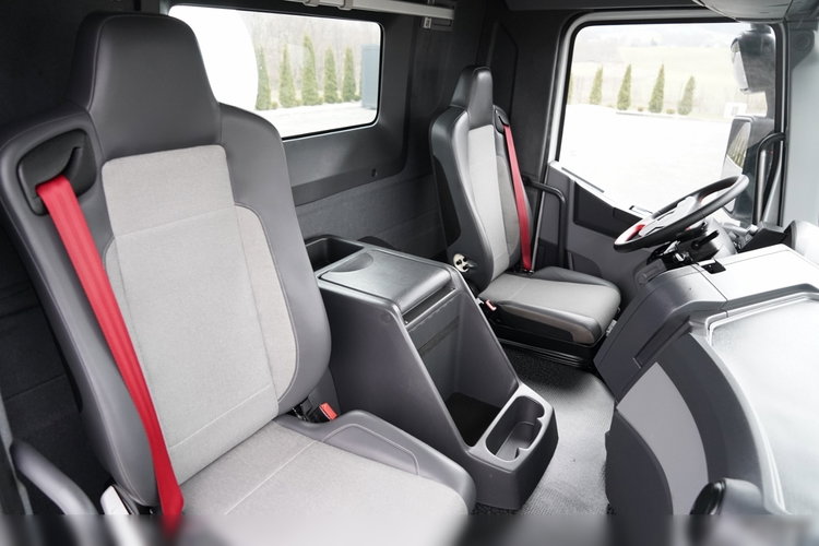 Renault C 380 / 8X4 / BETONOMIESZARKA / GRUSZKA / SCHWING STETTER  9 M3 / EURO 6 / zdjęcie 41