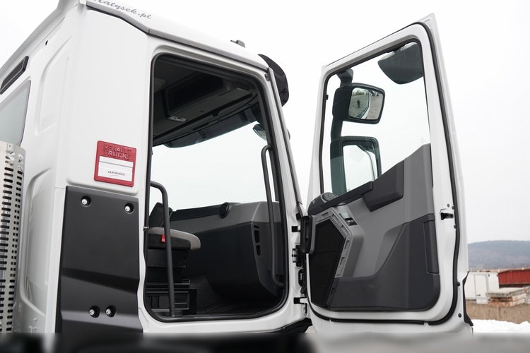 Renault C 380 / 8X4 / BETONOMIESZARKA / GRUSZKA / SCHWING STETTER  9 M3 / EURO 6 / zdjęcie 42