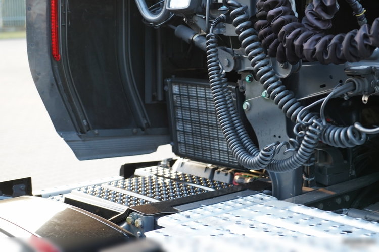 Scania S 500 / RETARDER / KLIMA POSTOJOWA / CAŁA NA PODUSZKACH / ALUFELGI / SKÓRY / zdjęcie 22