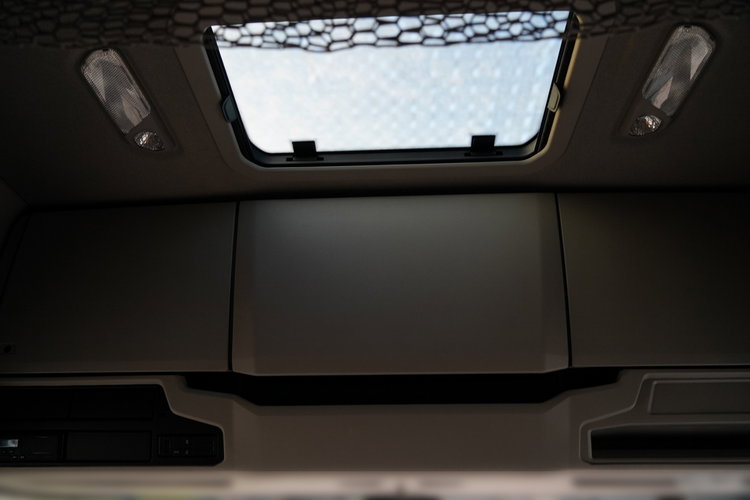 Scania S 500 / RETARDER / KLIMA POSTOJOWA / CAŁA NA PODUSZKACH / ALUFELGI / SKÓRY / zdjęcie 40