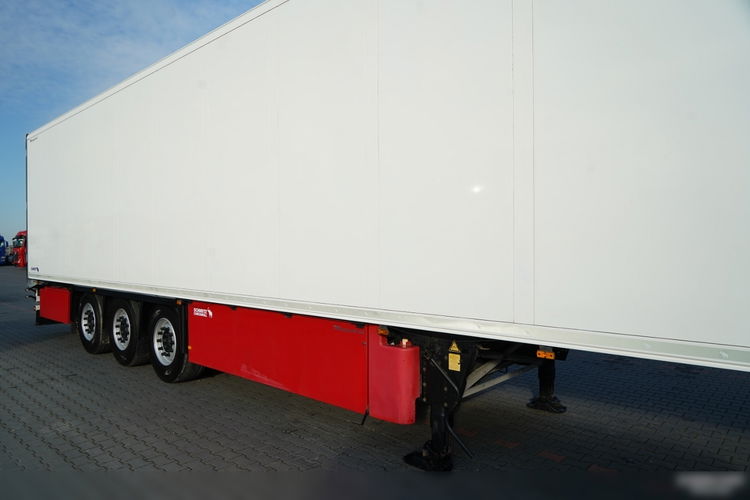 SCHMITZ CARGOBULL / CHŁODNIA / CARRIER VECTOR 1550 / OŚ PODNOSZONA / DOPPELSTOCK / KOSZE NA PALETY   zdjęcie 9