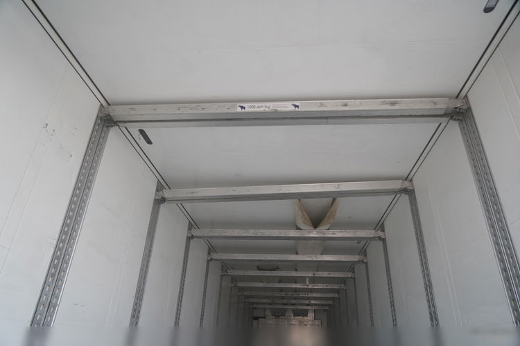 SCHMITZ CARGOBULL / CHŁODNIA / CARRIER VECTOR 1550 / OŚ PODNOSZONA / DOPPELSTOCK / KOSZE NA PALETY   zdjęcie 18