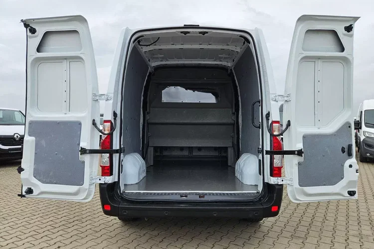 Renault Master L2H2 89999zł Netto Brygadówka 7 osób 2.3 dCi/150KM zdjęcie 13