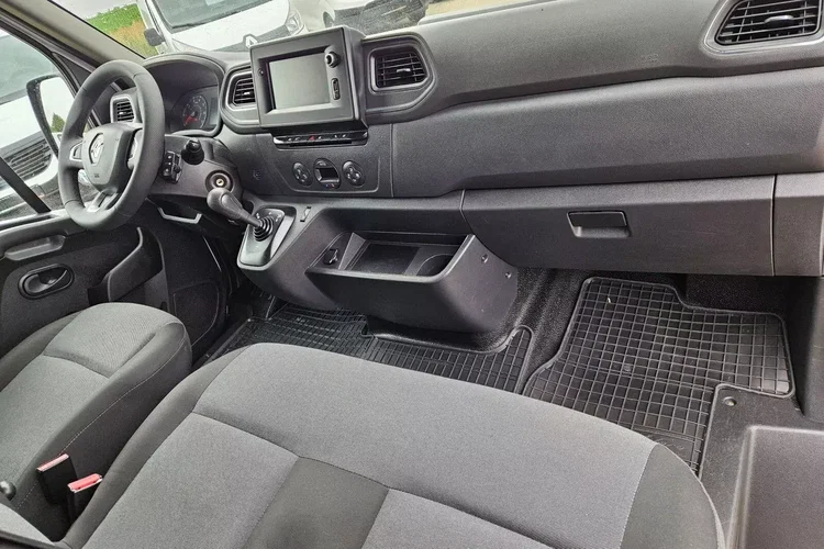 Renault Master L2H2 89999zł Netto Brygadówka 7 osób 2.3 dCi/150KM zdjęcie 27