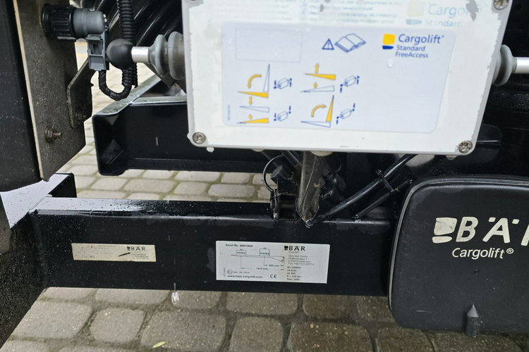 Iveco Daily 65C18 3.0 HI-MATIC / Chłodnia Mroźnia Winda zdjęcie 10