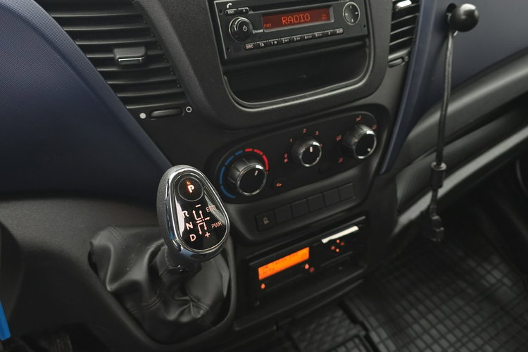 Iveco Daily 65C18 3.0 HI-MATIC / Chłodnia Mroźnia Winda zdjęcie 12