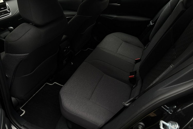 Toyota Corolla 1.8 Hybrid COMFORT TECH, salon Polska, gwarancja, FV23% zdjęcie 10