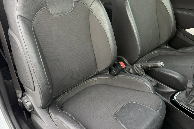 Opel Adam 1.4 87 km Podgrzewana Kierownica, Fotele Kolorowy Wyświetlacz Super zdjęcie 15