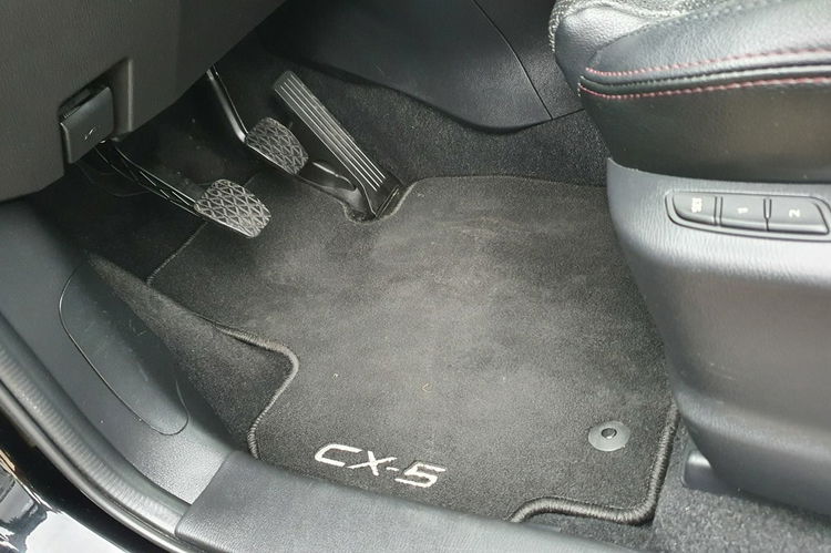 Mazda CX-5 2.2 150KM # LIFT # SkyPassion # Navi # Skóra # Full LED # Super Stan zdjęcie 13