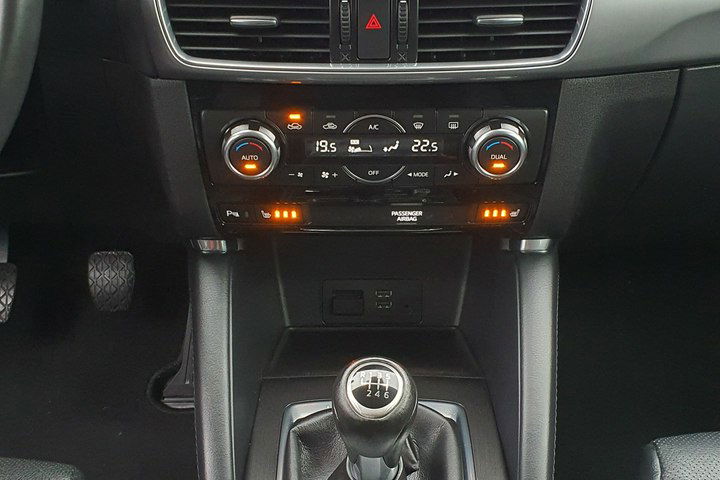 Mazda CX-5 2.2 150KM # LIFT # SkyPassion # Navi # Skóra # Full LED # Super Stan zdjęcie 19